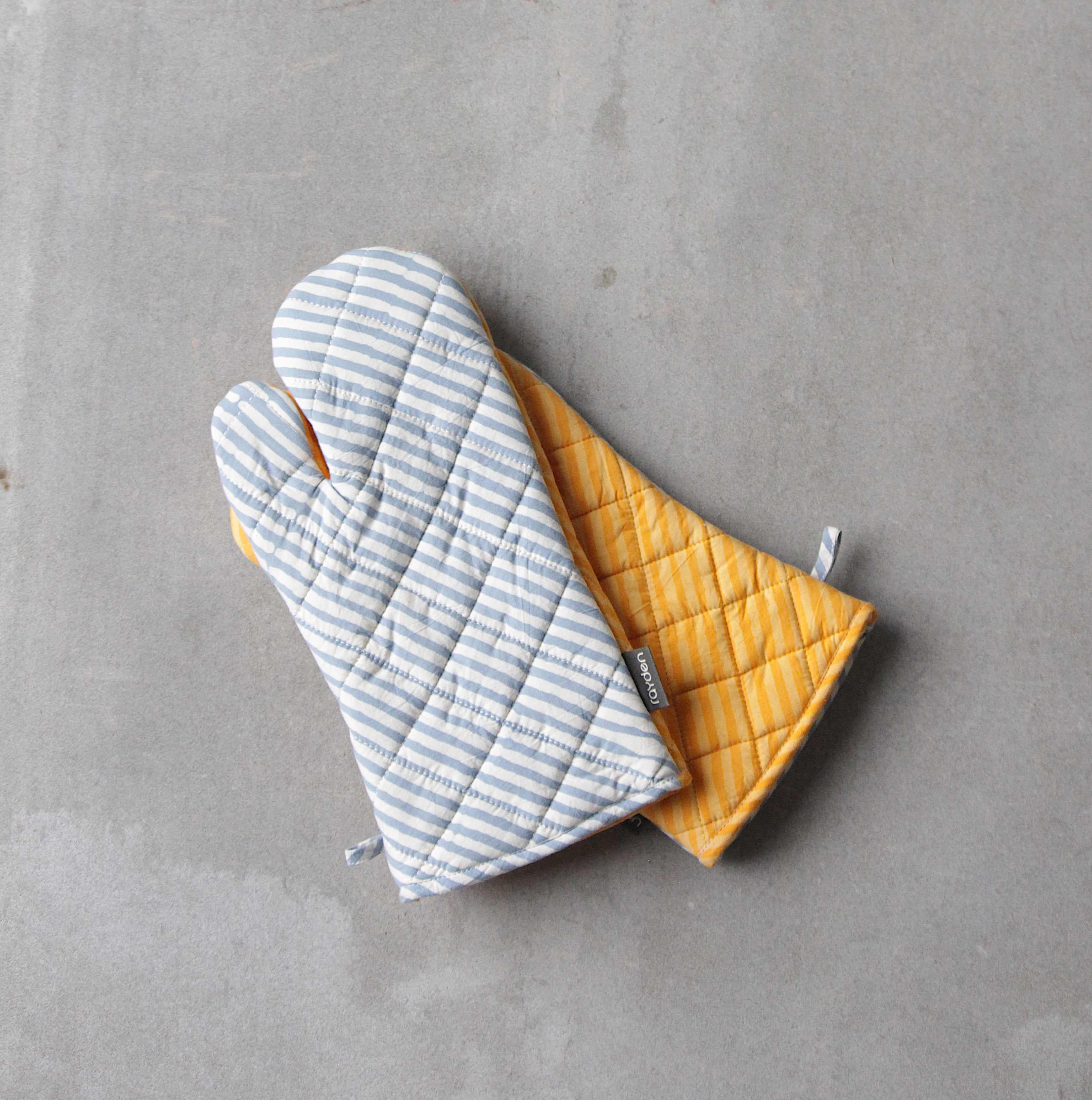 Rayden Basik Pop Mitten (Blue/Rust)