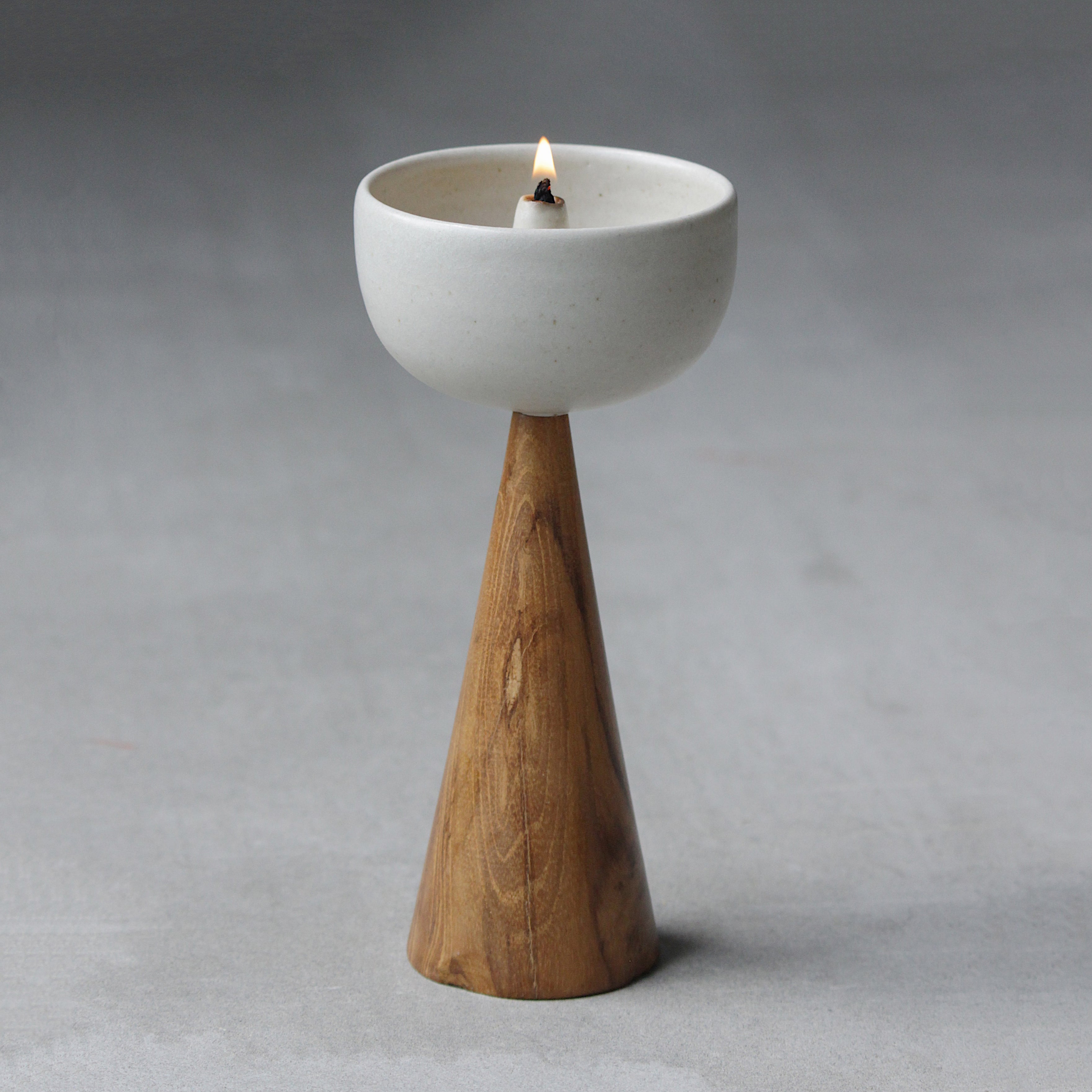 Rayden Urban Tweeter Oil Lamp Tall (White)