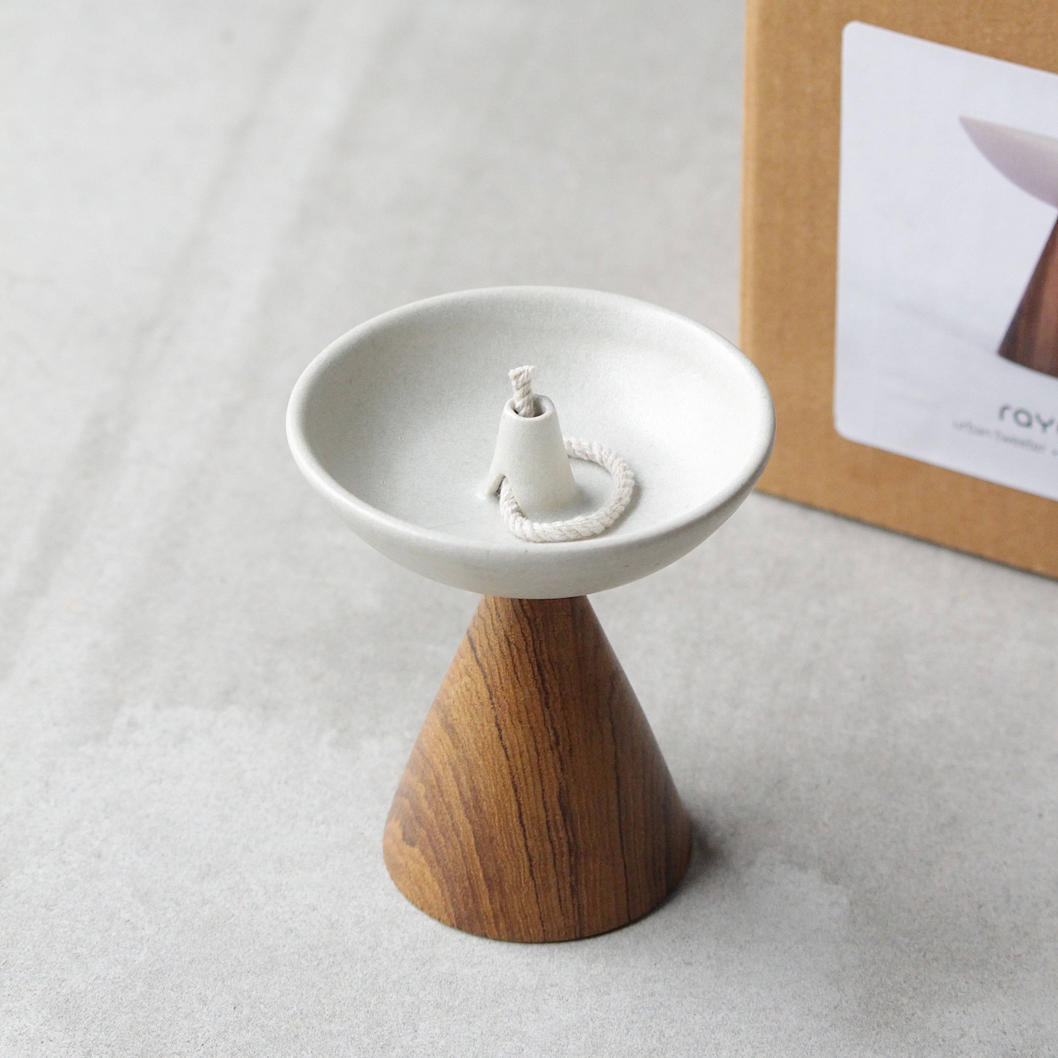 Rayden Urban Tweeter Oil Lamp Small (White)