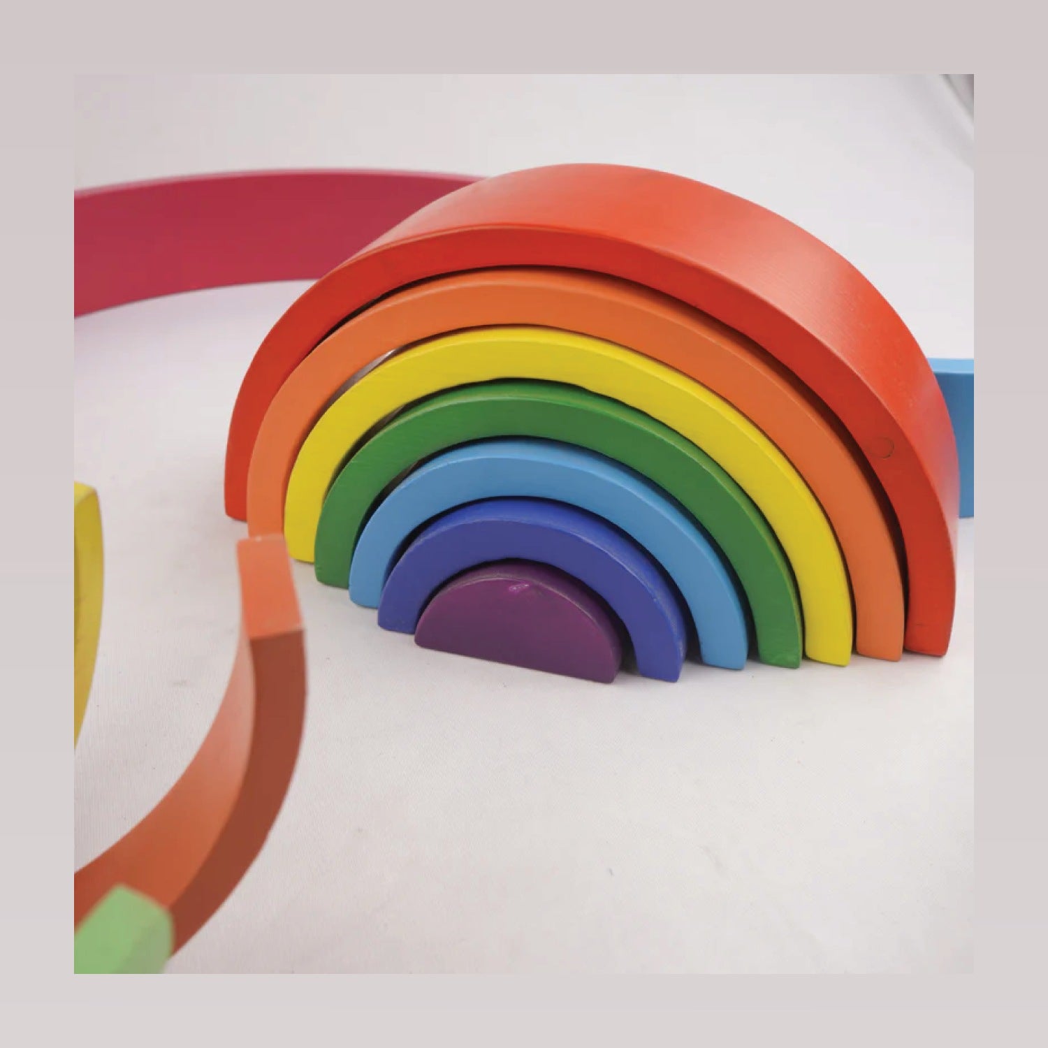 Woodbee Toys Rainbow Stacker (7 pieces)