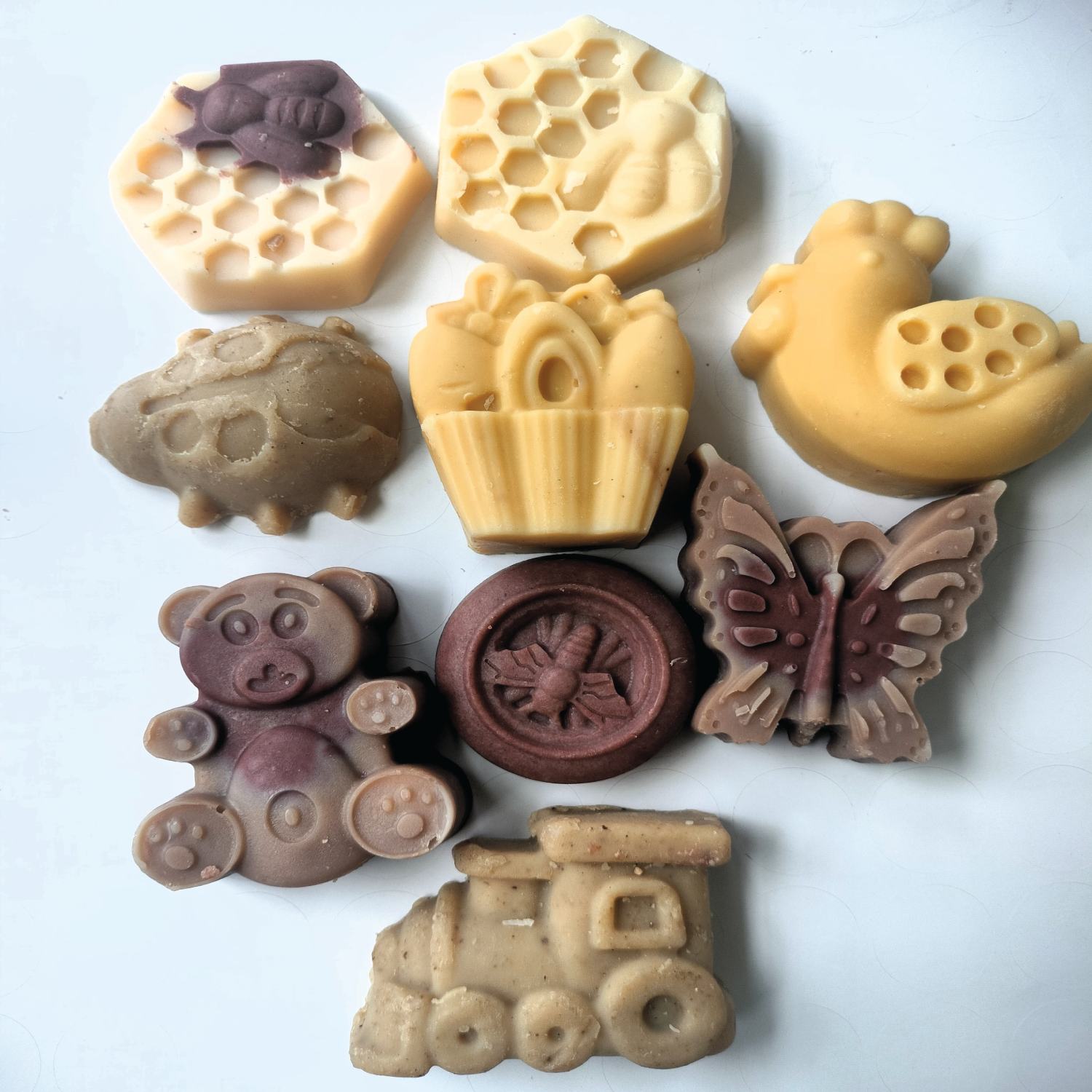 Kamarkattu Ecostore Handmade Bath Soap: Nalungu Maavu - For little ones - Pack of 4