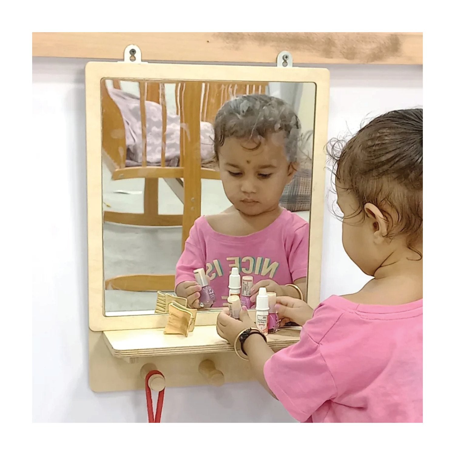 Woodbee Toys Montessori Mirror