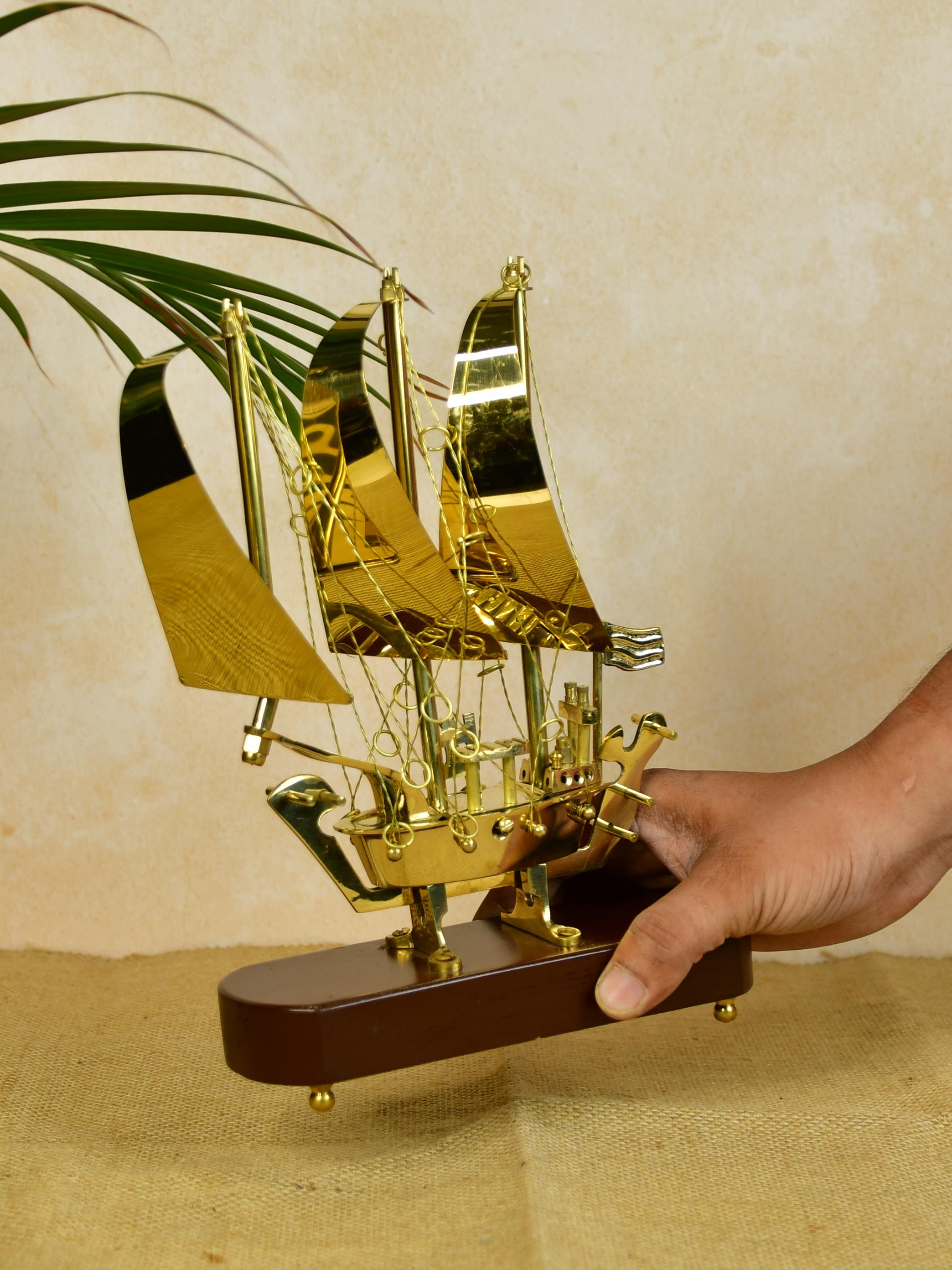 Sowpeace Brass Ship Decor