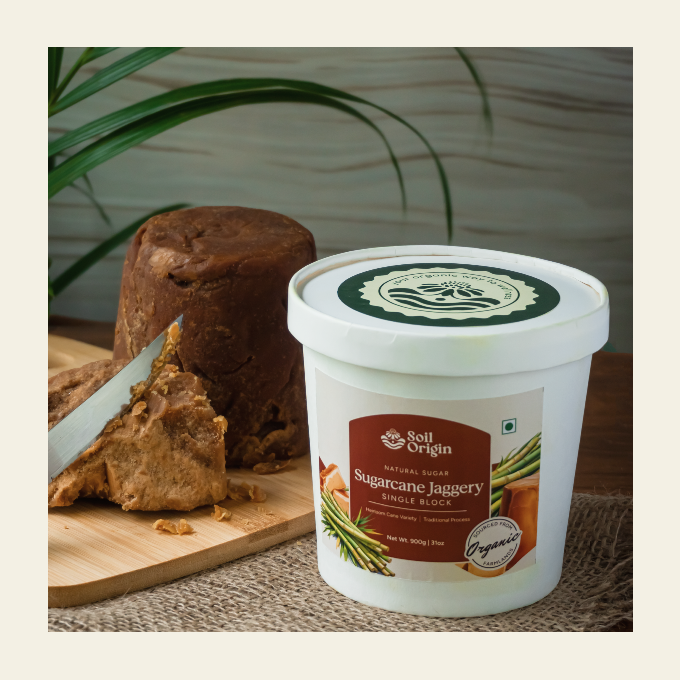 Soil Origin Sugarcane Jaggery Block - 900 Gm