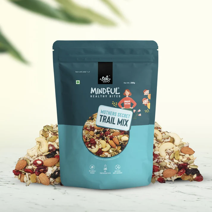 EAT - Eat Any time Mindful Mother Secret Trail Mix - Almond, Cashew, Raisins , Berries, 7 Seeds | Weight Management |Rich in Vitamin B & E |Rich in Minerals |Full of antioxidants | High in Protein | High in Fiber - 200g