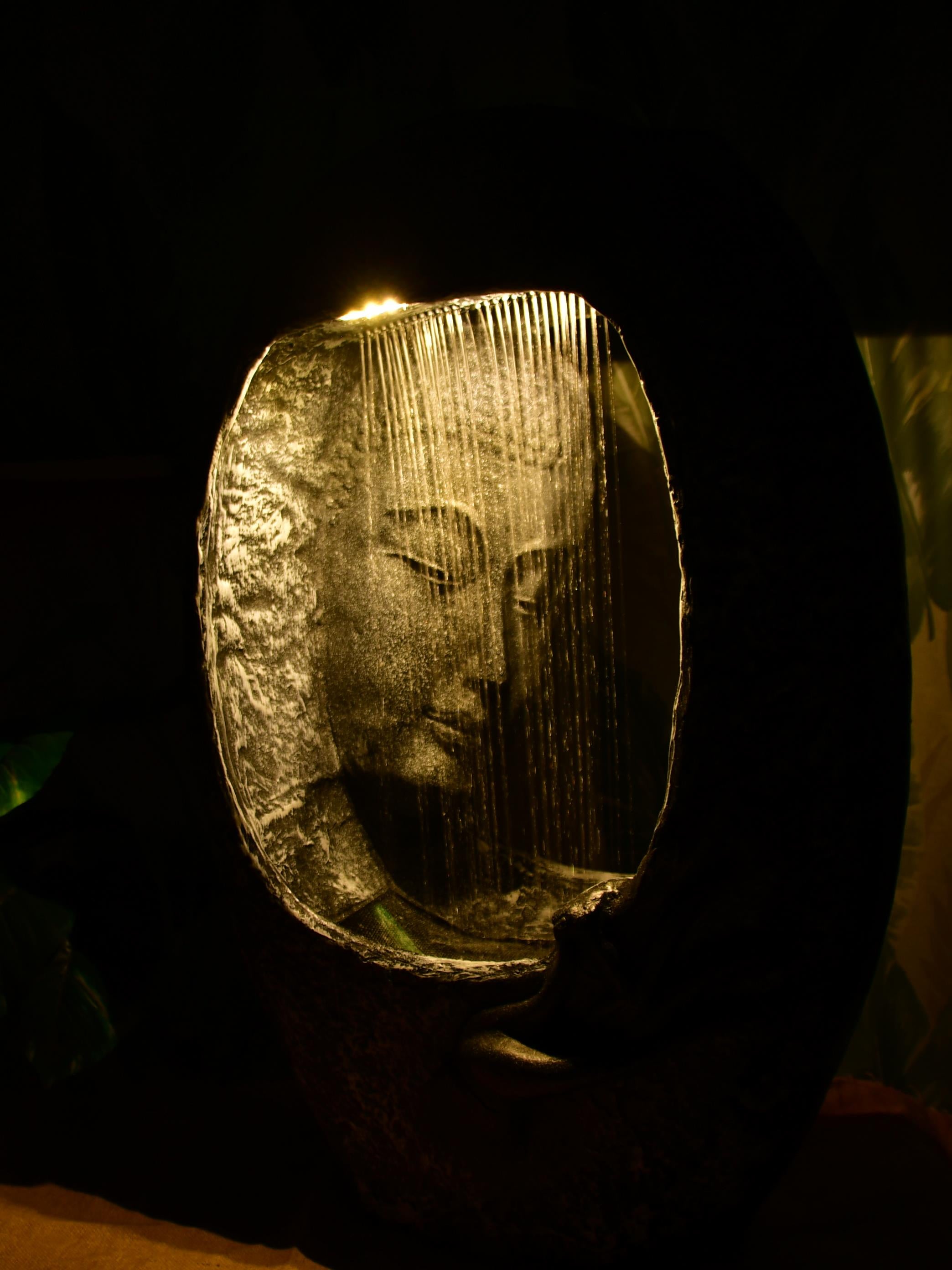 Sowpeace Half-Face Cave Structure Water Fountain – Unique Waterfall Feature for Trendy Home Decor & Gifts