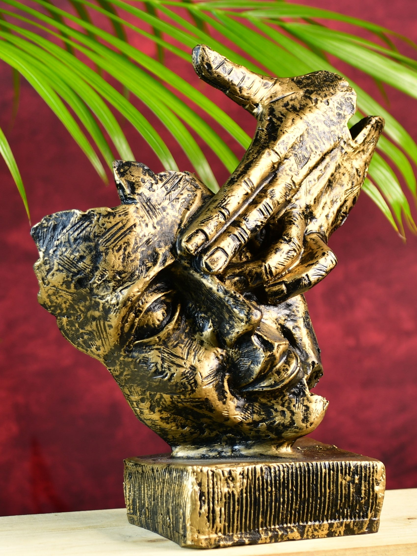 Sowpeace Resin Hand-on-Face Sculpture – Trendy Home Decor Accent & Unique Gift Idea