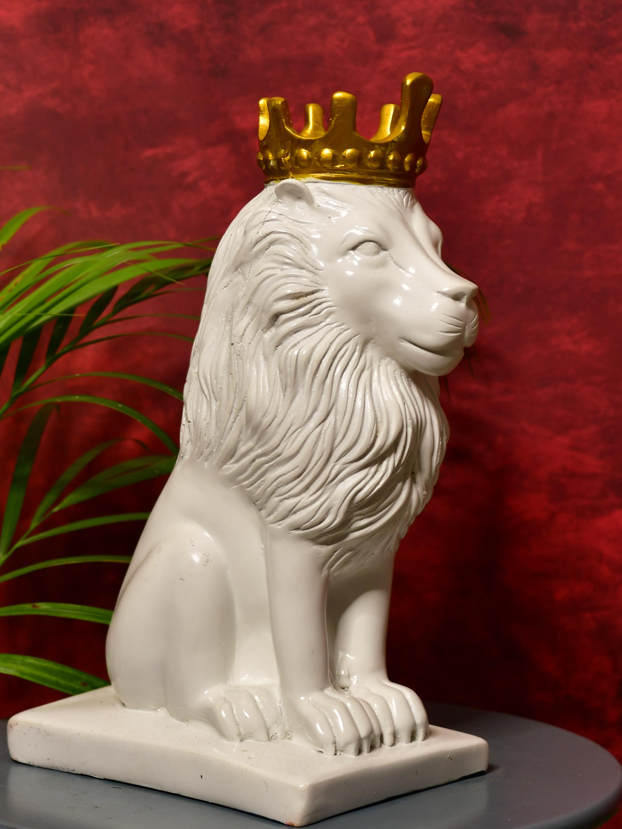 Sowpeace White Lion Showpiece