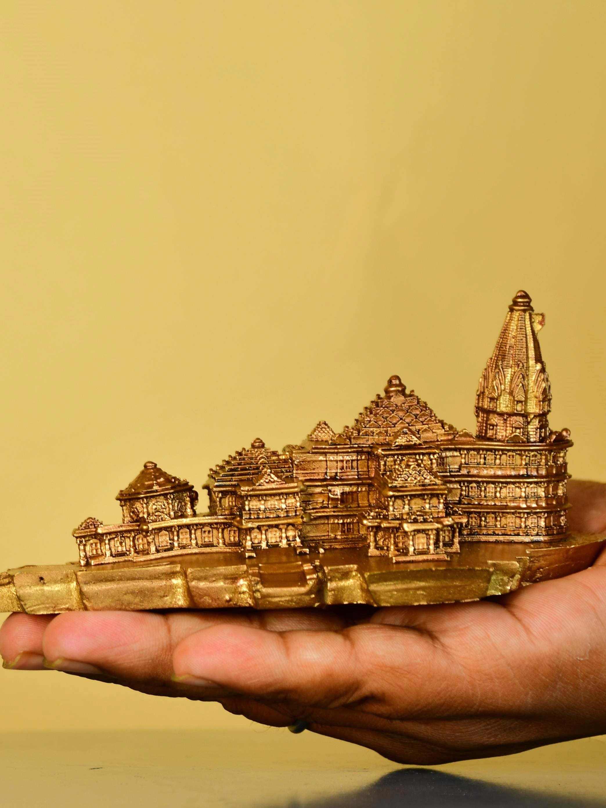 Sowpeace Resin Mini Mandir