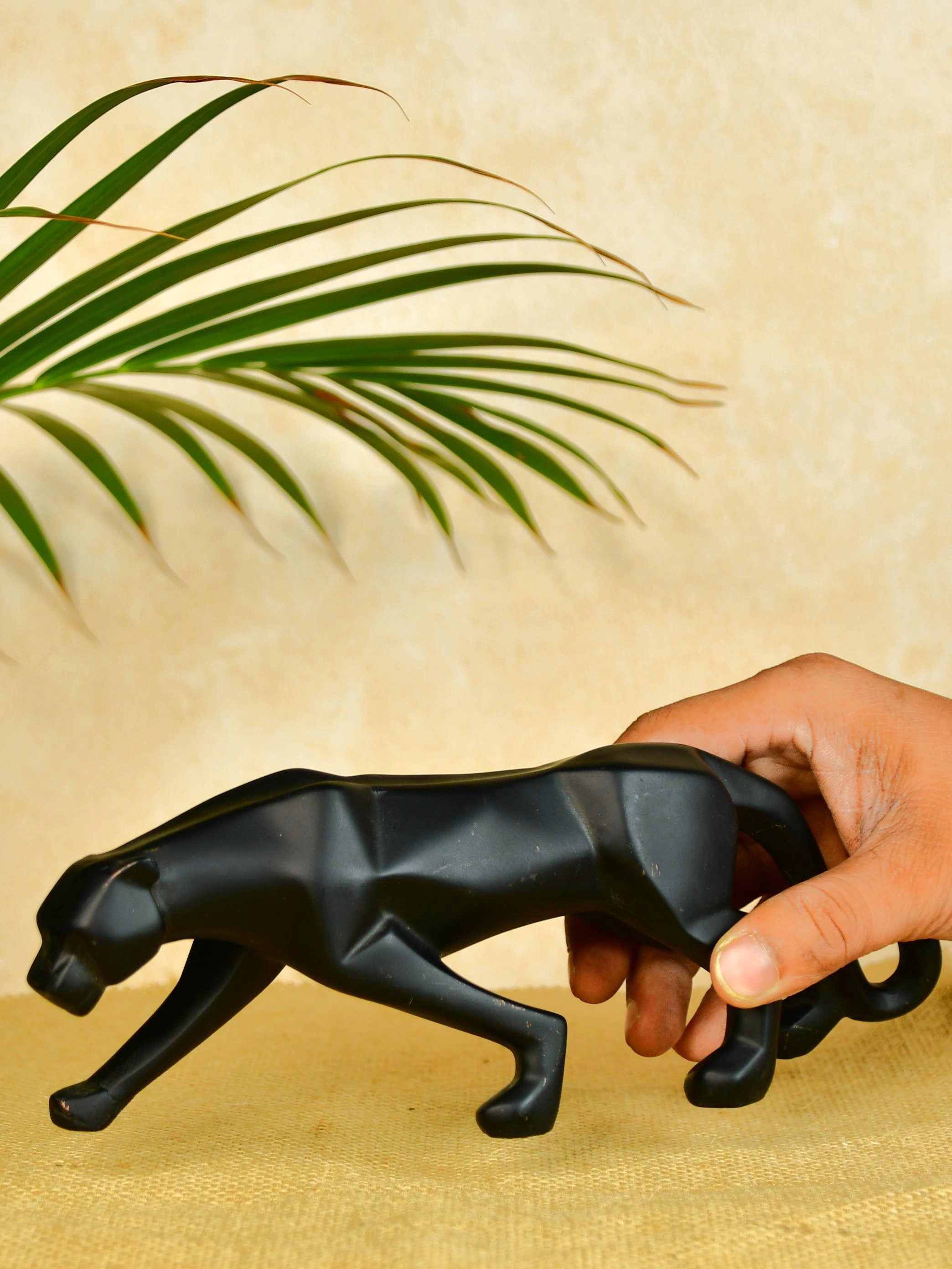 Sowpeace Resin Panther Statue