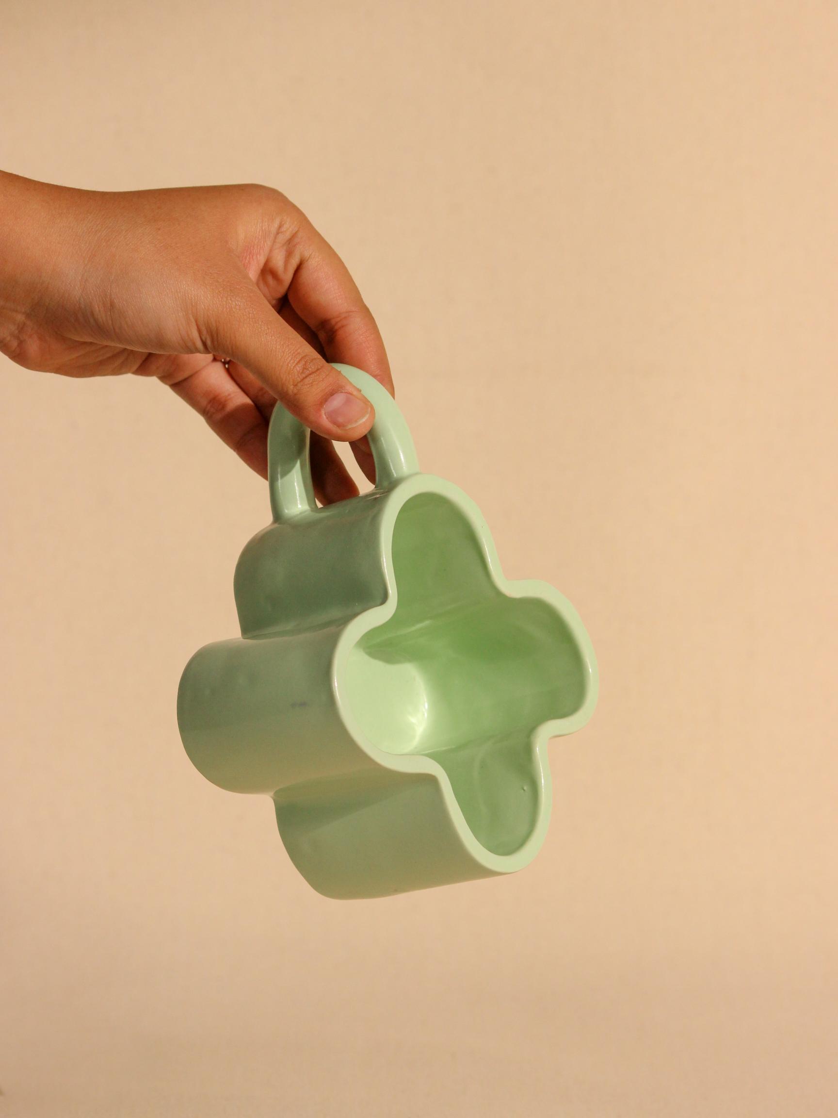 The Orby House Daisy Mug: Mint
