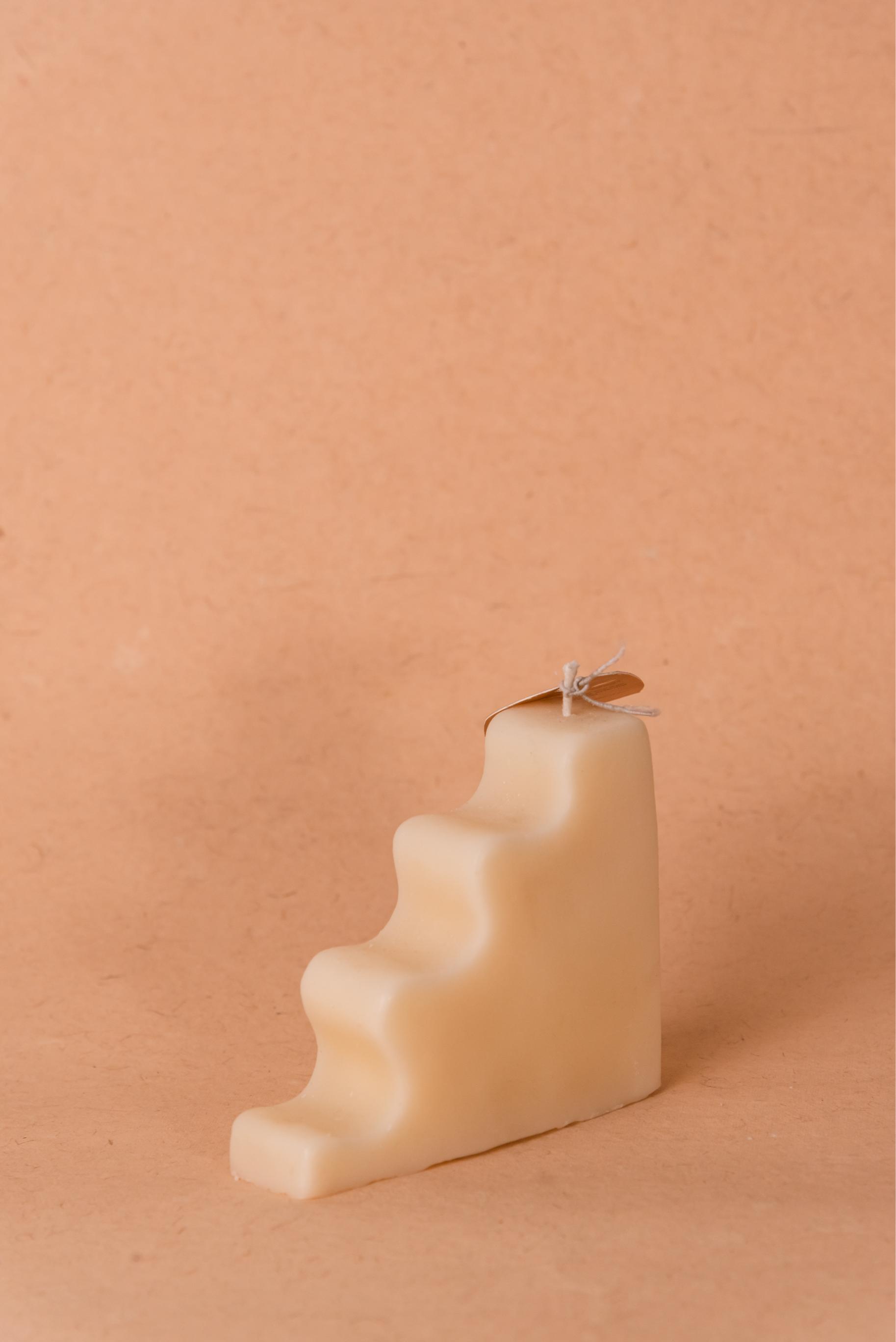 The Orby House Ladder Pillar Candle: Champagne Dream