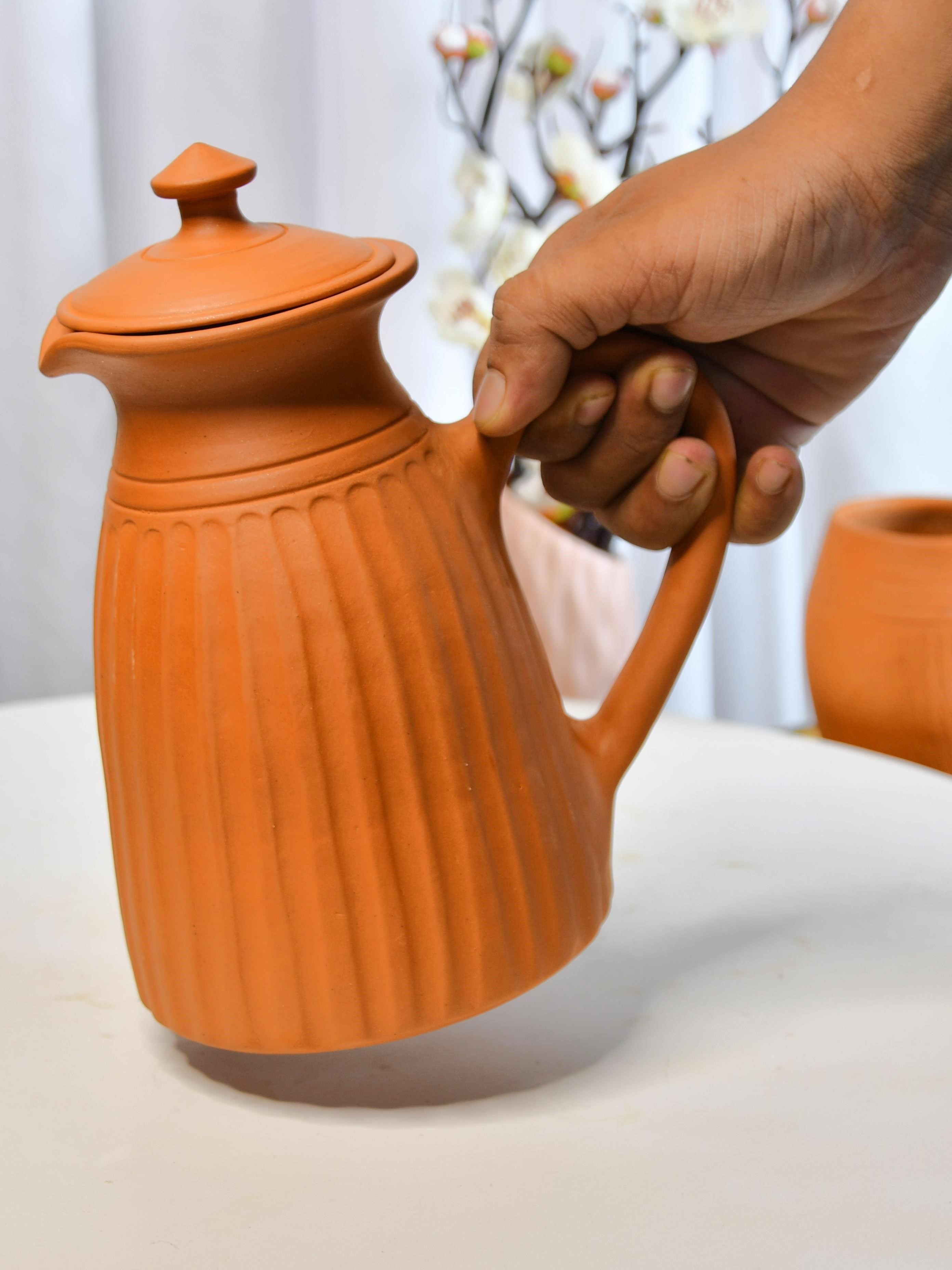 Sowpeace Premium Large Terracotta flat-base Jug