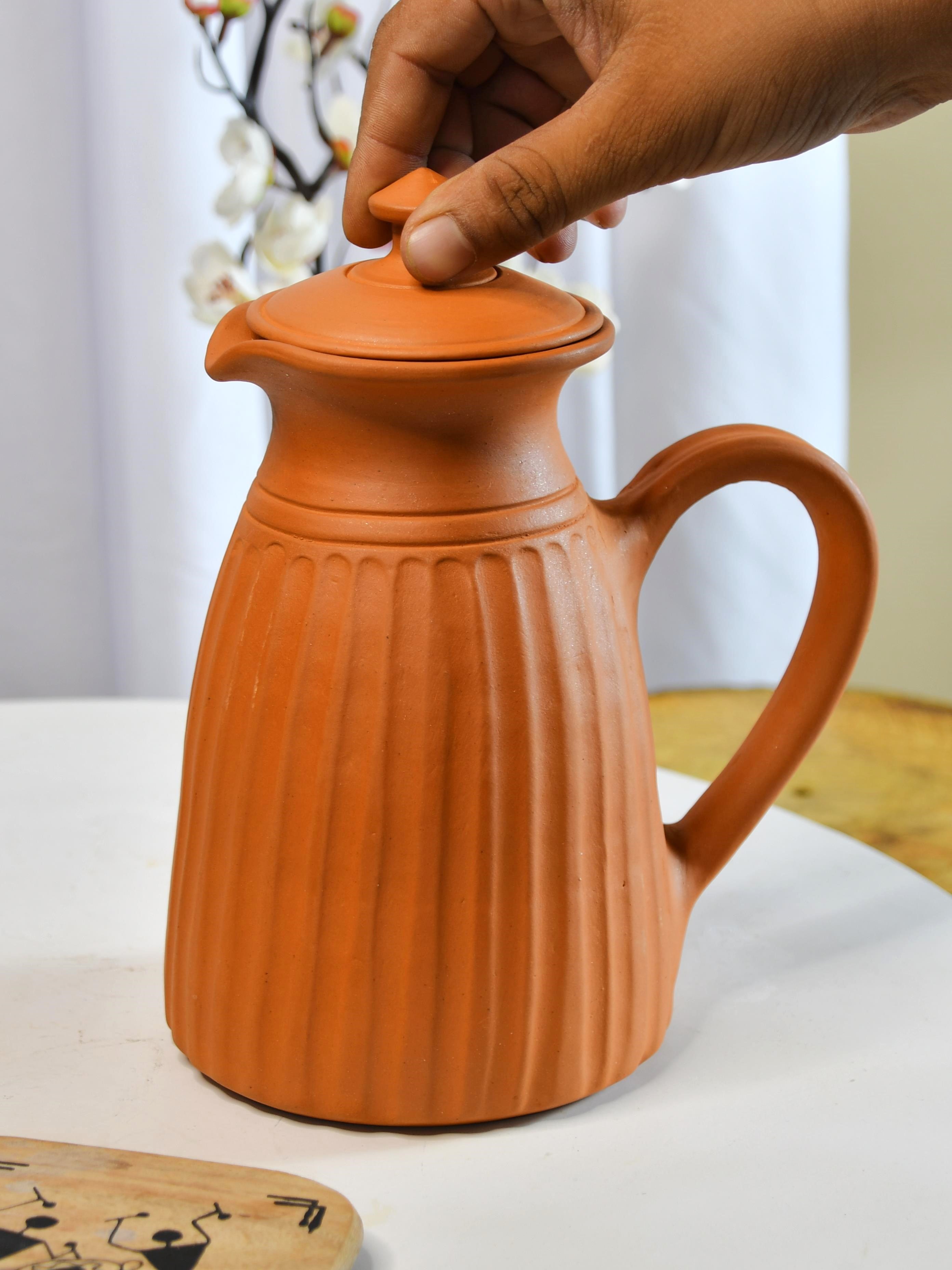 Sowpeace Premium Large Terracotta flat-base Jug