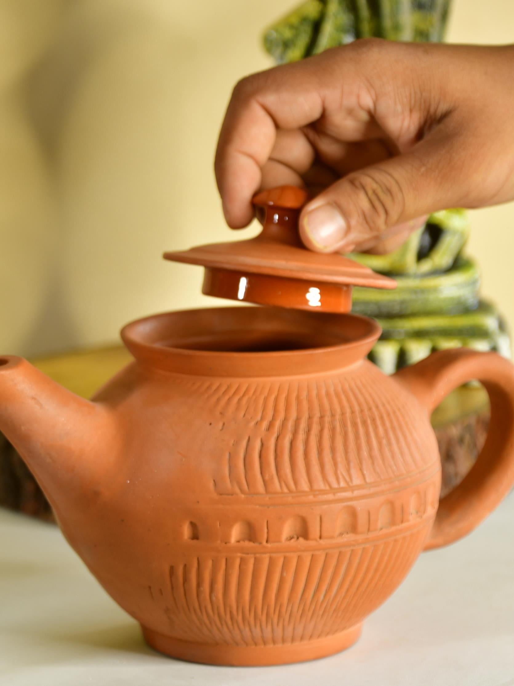 Sowpeace Premium Large Terracotta Kettle for Tea and Coffee