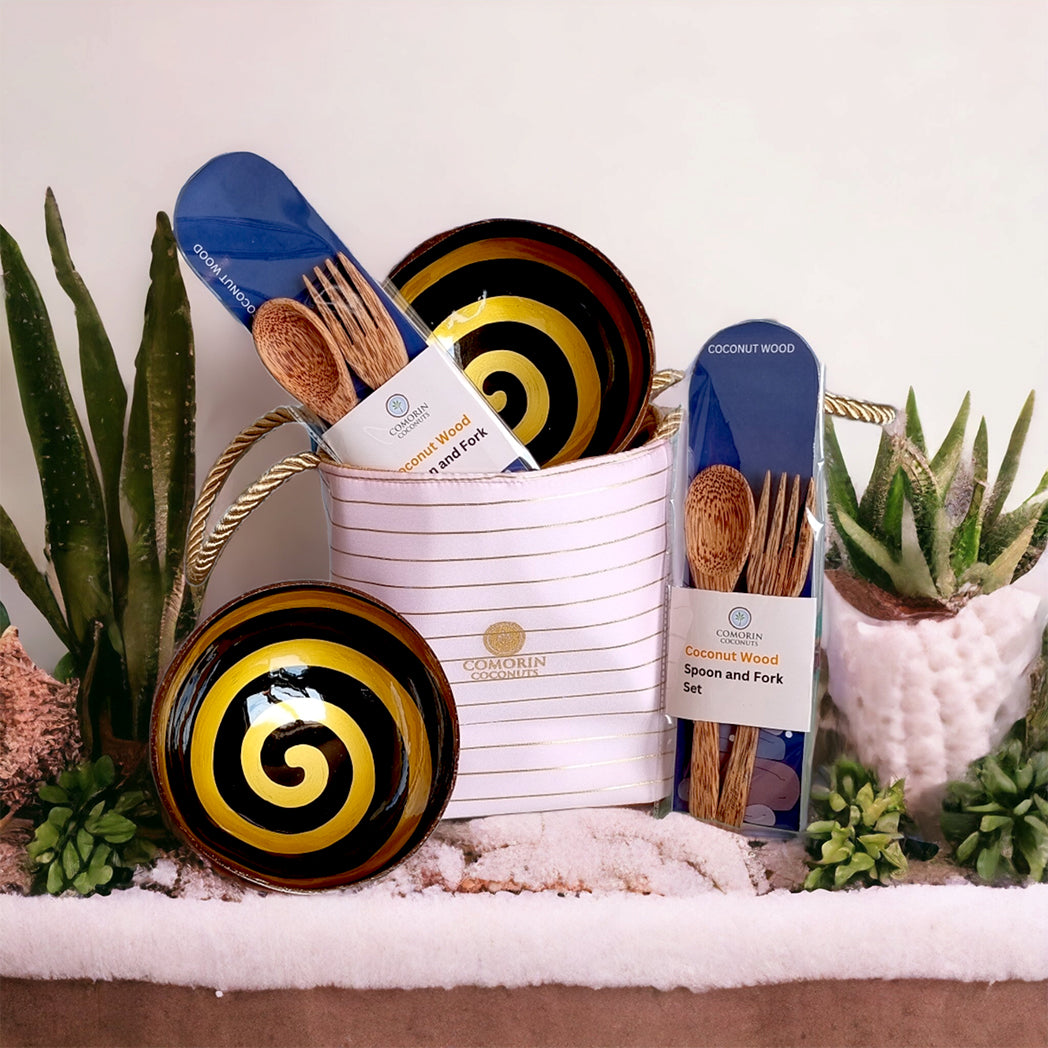 Comorin Coconuts Natural Delight Coconut Bowls & Coconut Wood Cutlery Set with Gift Bag