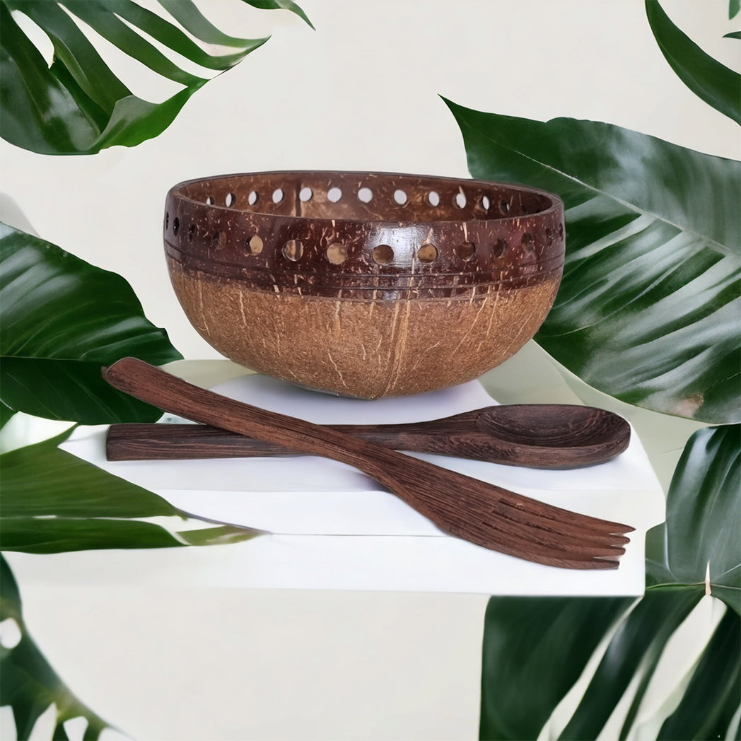 Comorin Coconuts Two-Toned Punchout Coconut Bowl 500ml