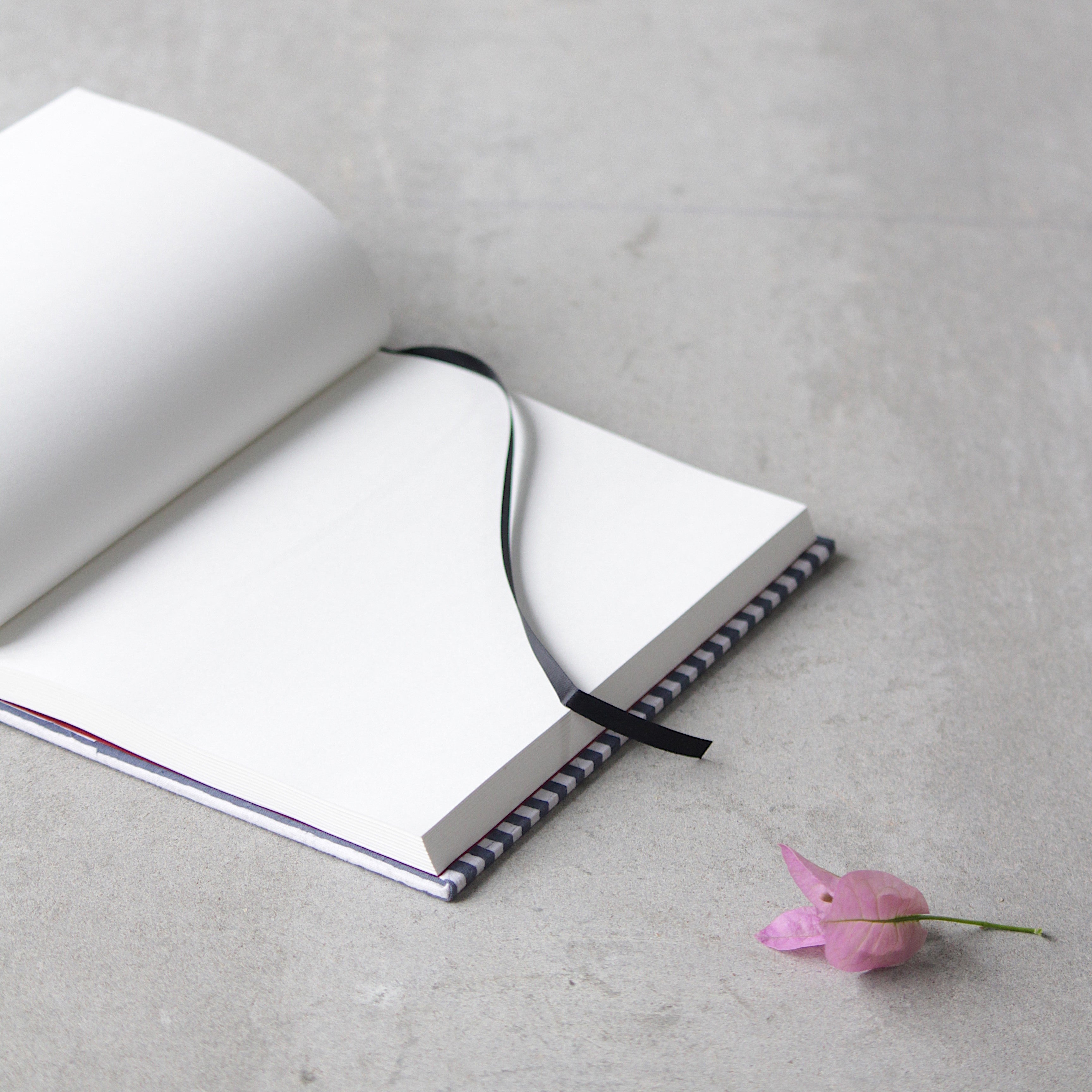Rayden Keepr Book (Indigo)