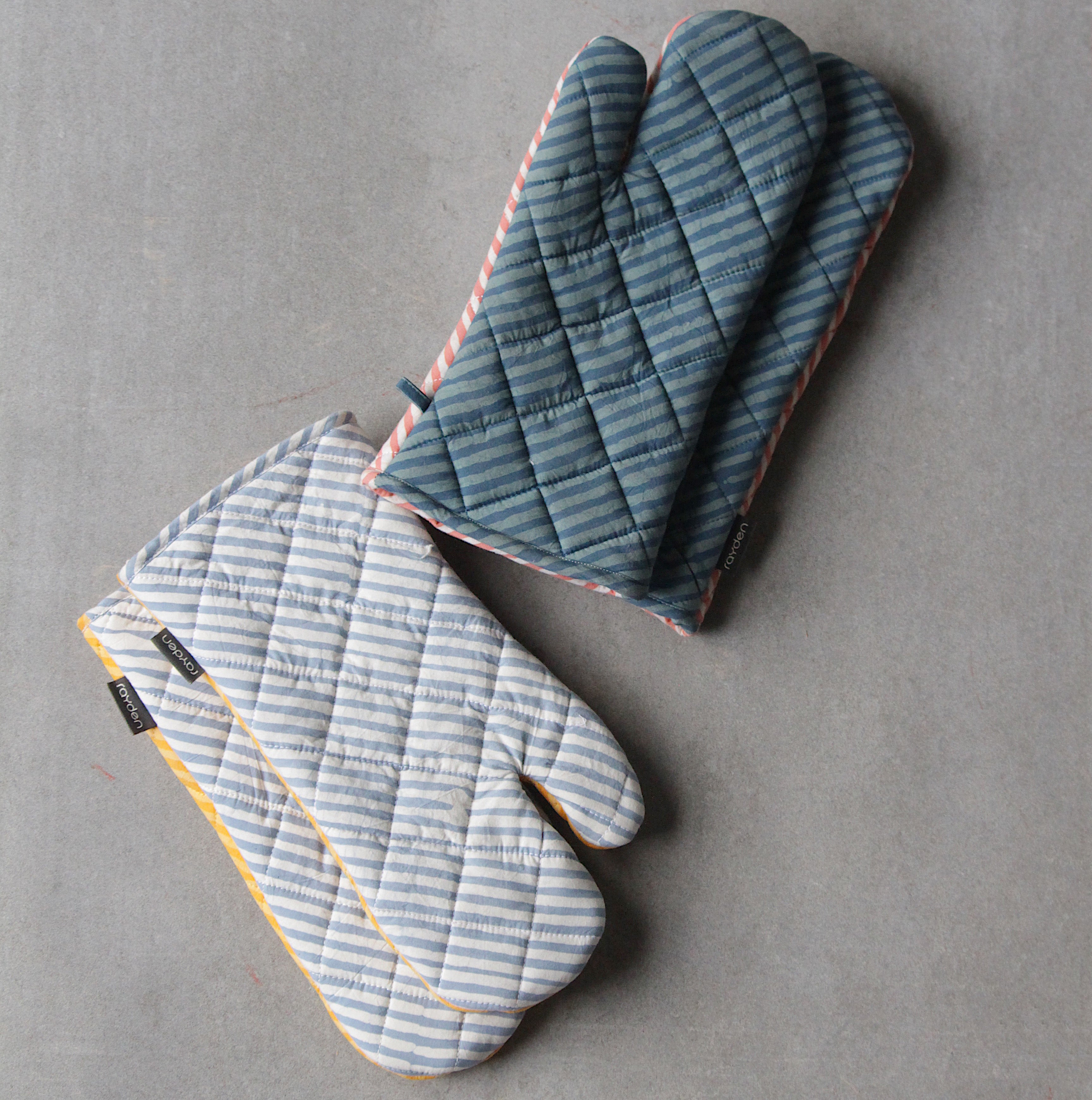 Rayden Basik Pop Mitten (Blue/Rust)