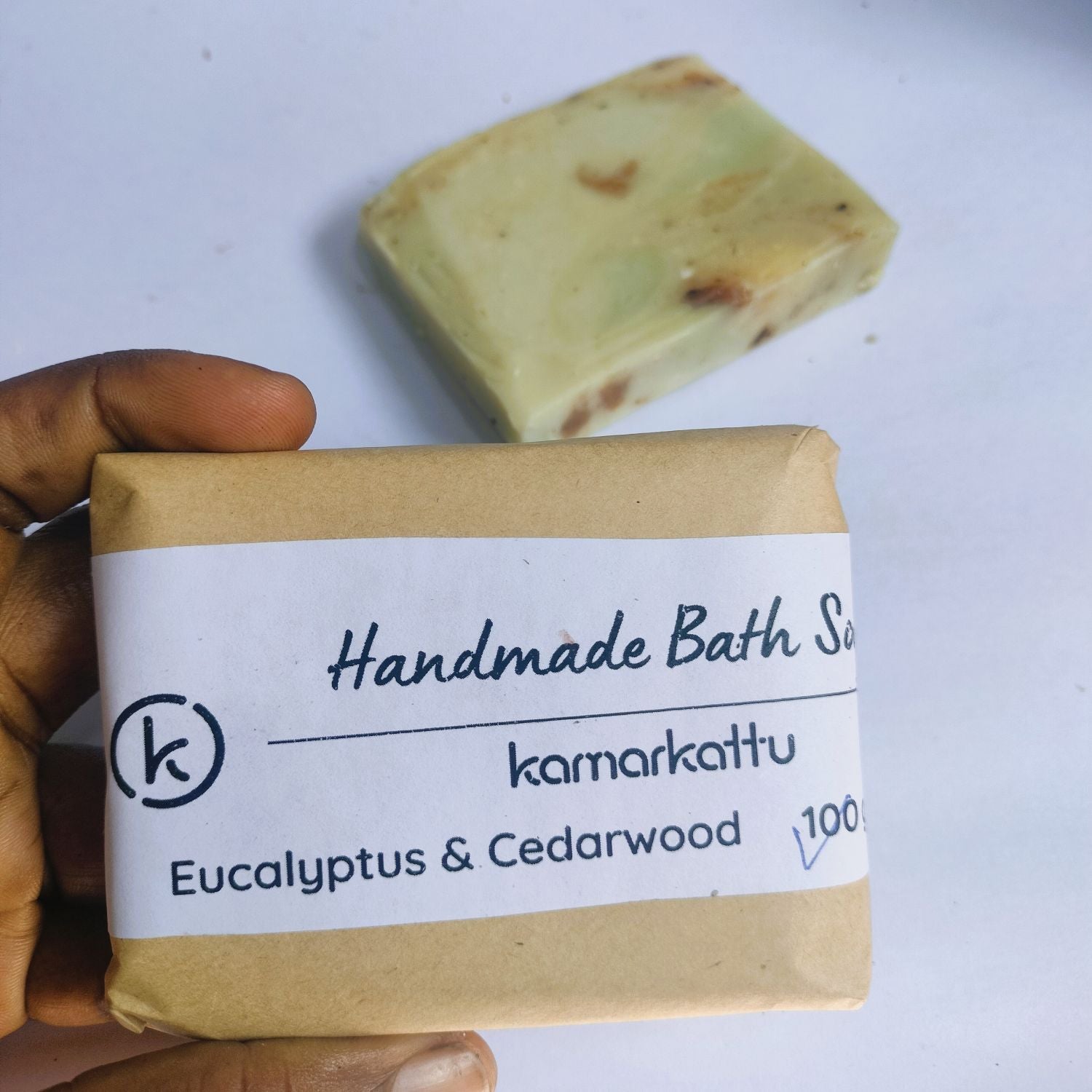 Kamarkattu Ecostore Handmade Bath soap : Eucalytus & Cedarwood - Pack of 4