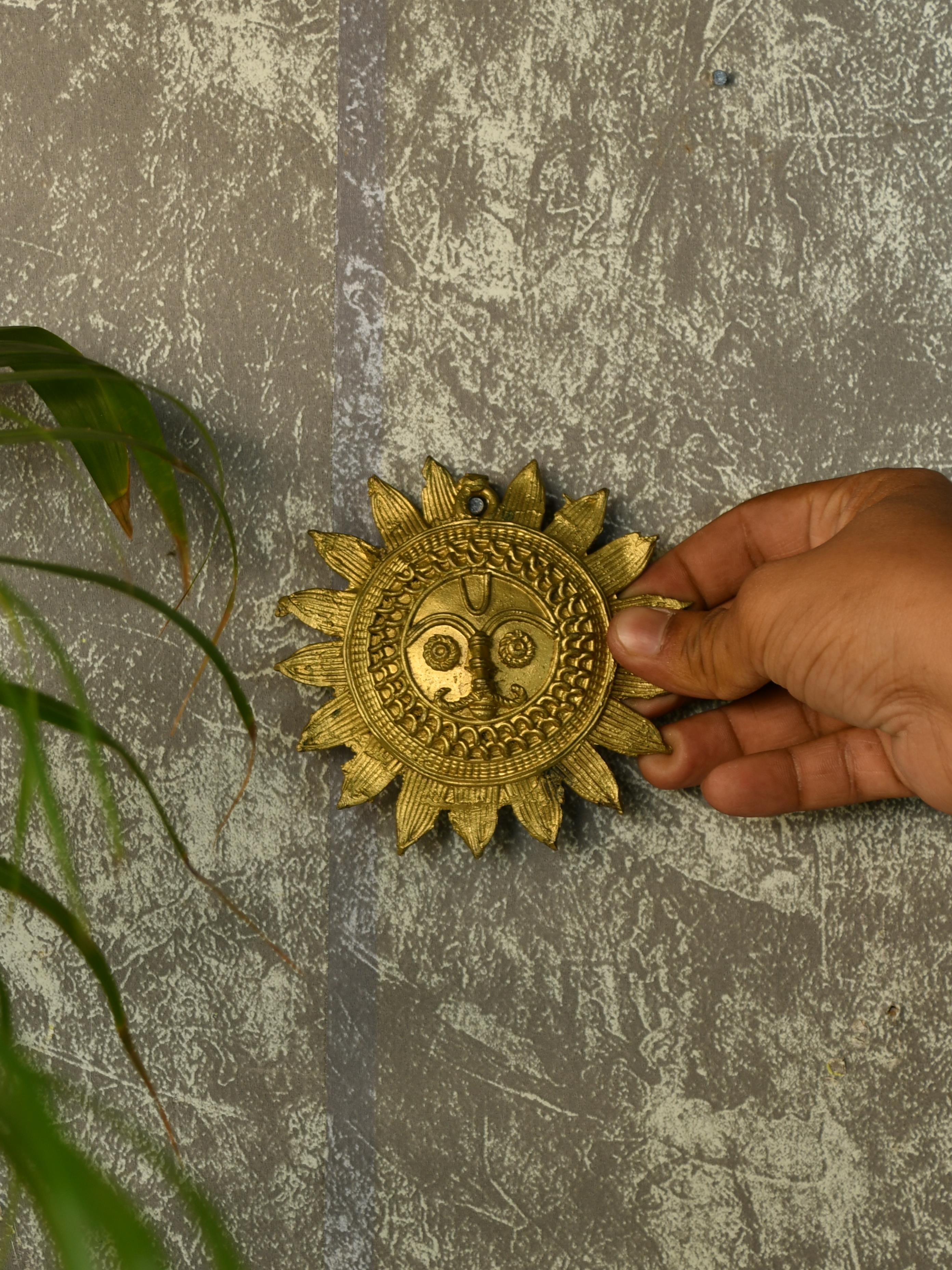 Sowpeace Wall of Golden Sanguine